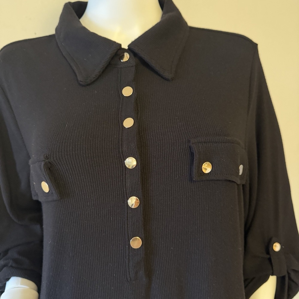 Carmen Marc Valvo Women's Knit‎ Button Blouse Black Collared Plus Size 2X - Picture 4 of 15